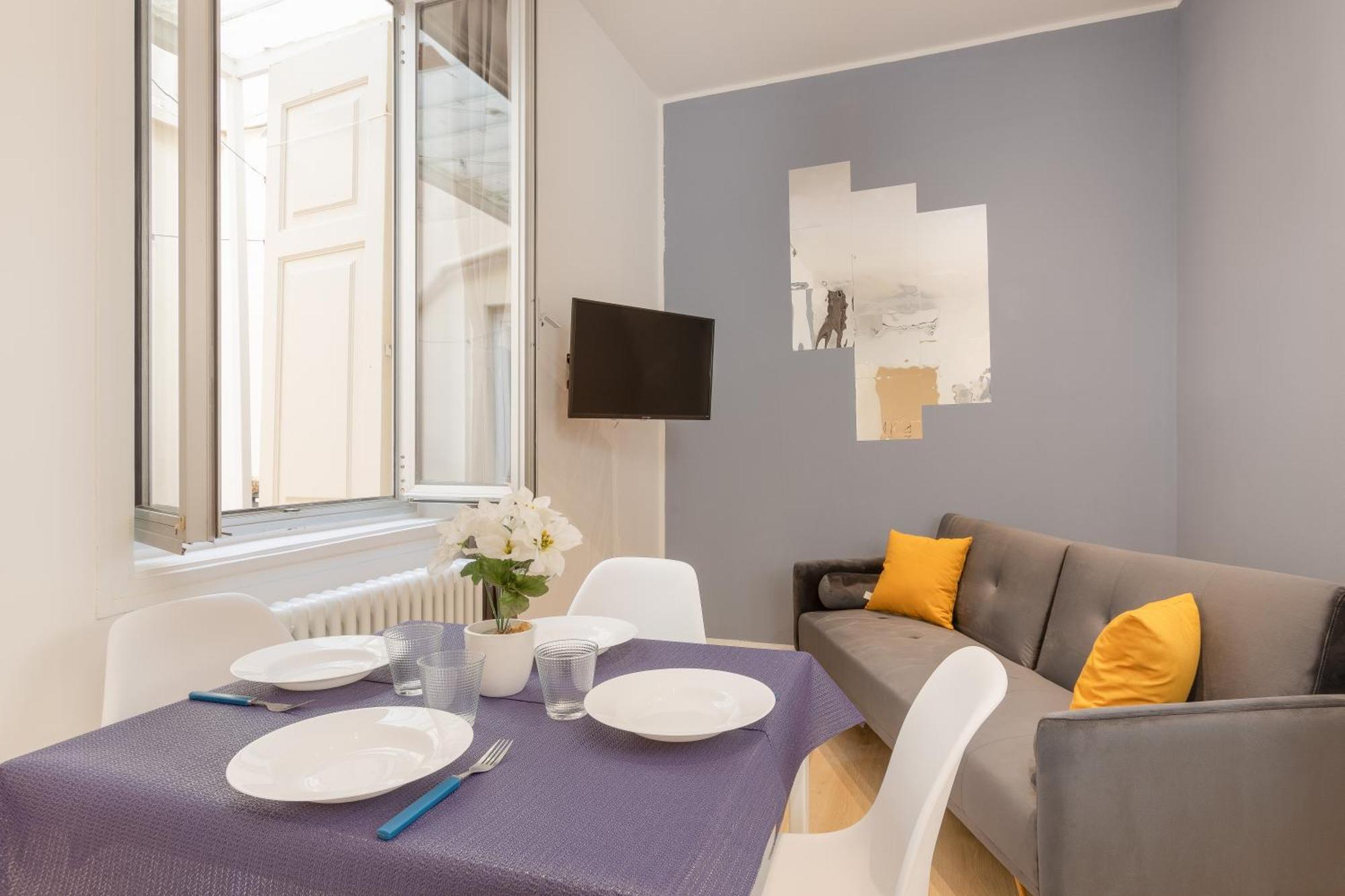 Snapstay Luxury Apartments In Centro A トリエステ エクステリア 写真