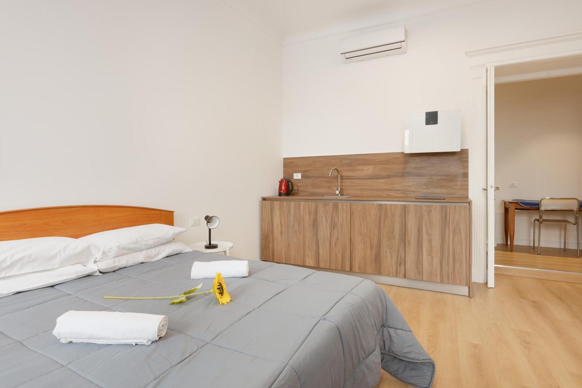 Snapstay Luxury Apartments In Centro A トリエステ エクステリア 写真
