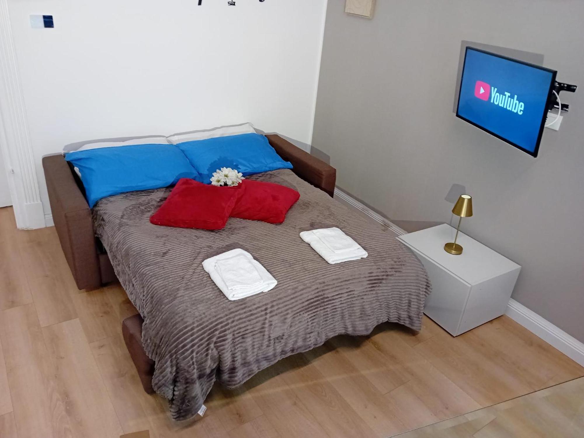 Snapstay Luxury Apartments In Centro A トリエステ エクステリア 写真